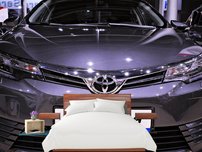 fototapeta toyota interier 2