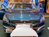 fototapeta peugeot interier 2