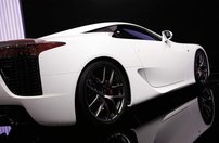Tapeta White car - AM 0183