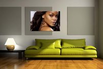 Rihanna - LO 0025