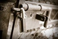 fototapeta kovoova brana 4